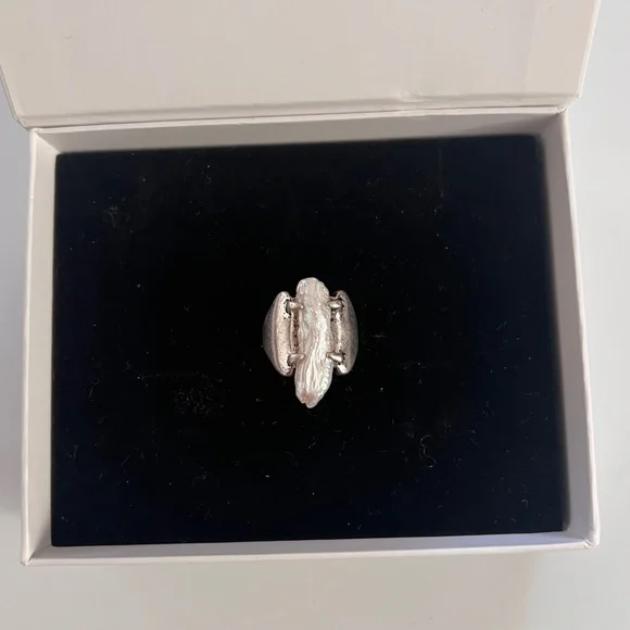 Free people Silver Baroque Pearl Statement Ring - Picture 3 of 12